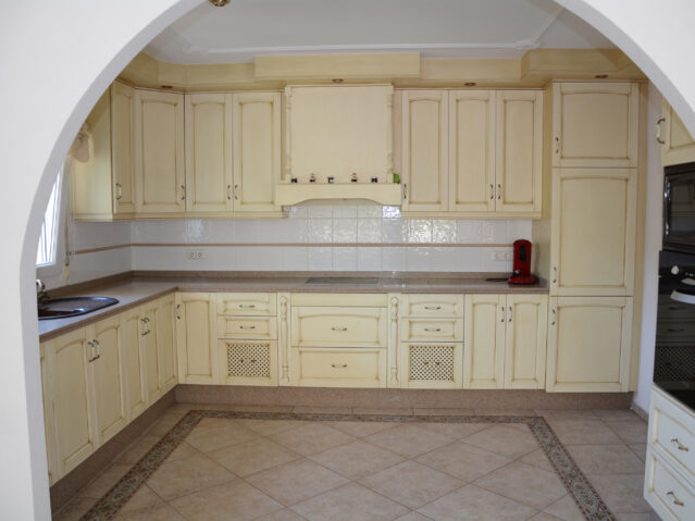 Image No.12-3 Bed Villa for sale