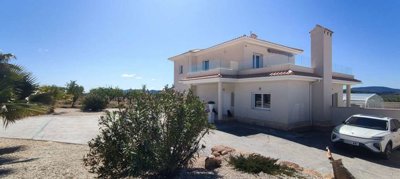 27802-villa-for-sale-in-pinoso-1617626-large