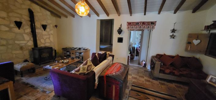 Image No.20-6 Bed Country House for sale