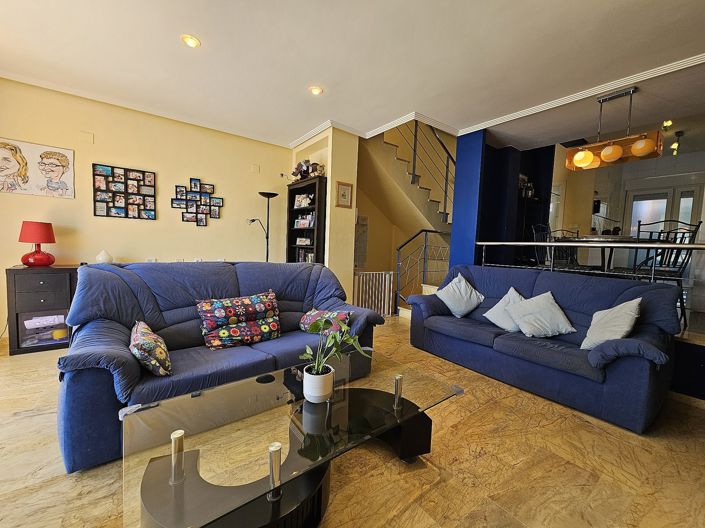 Image No.7-3 Bed Villa for sale