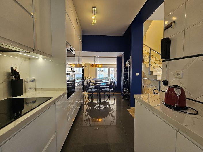 Image No.9-3 Bed Villa for sale