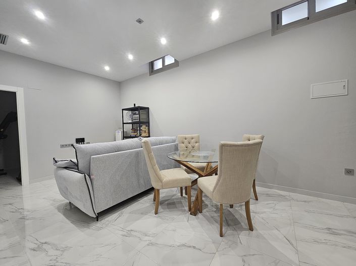 Image No.22-4 Bed Villa for sale