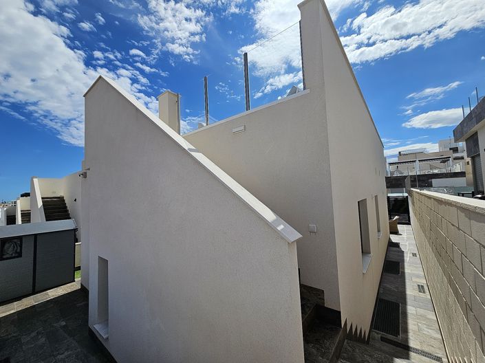 Image No.37-Villa de 4 chambres à vendre à Villamartin