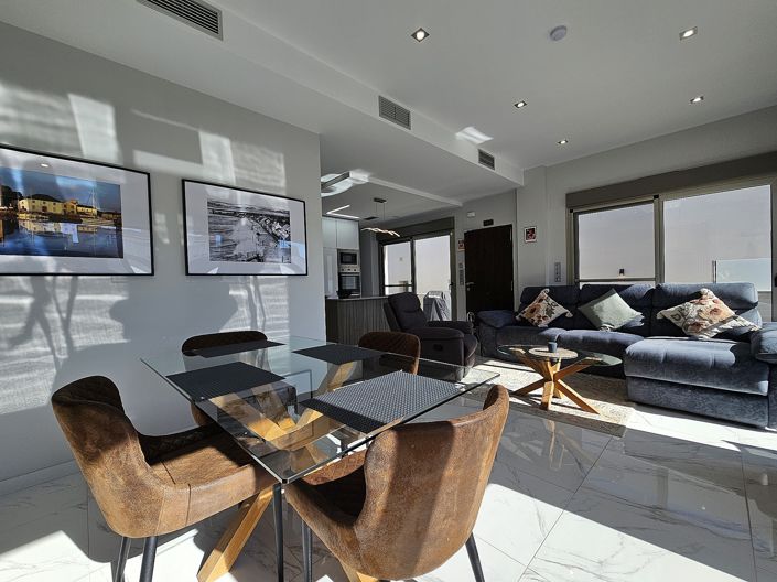 Image No.6-4 Bed Villa for sale