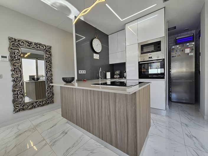 Image No.8-Villa de 4 chambres à vendre à Villamartin