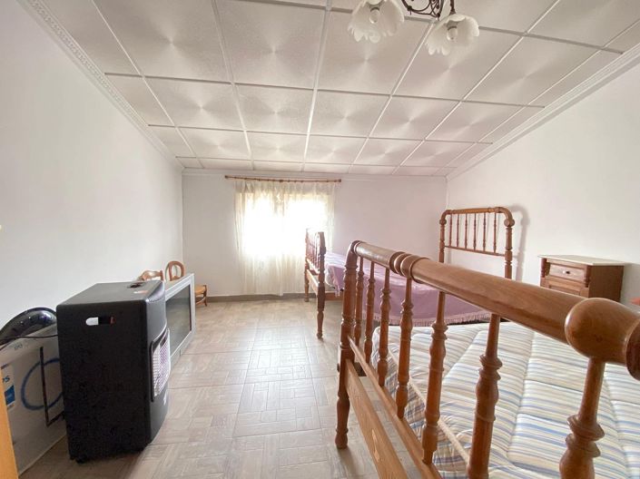 Image No.13-7 Bed Village House for sale