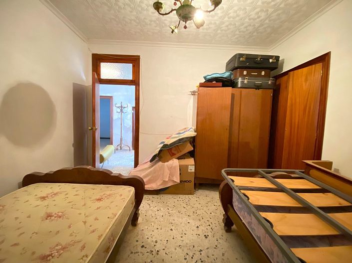 Image No.14-7 Bed Village House for sale