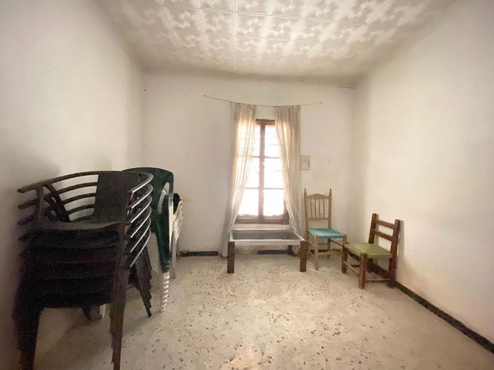 Image No.20-7 Bed Village House for sale