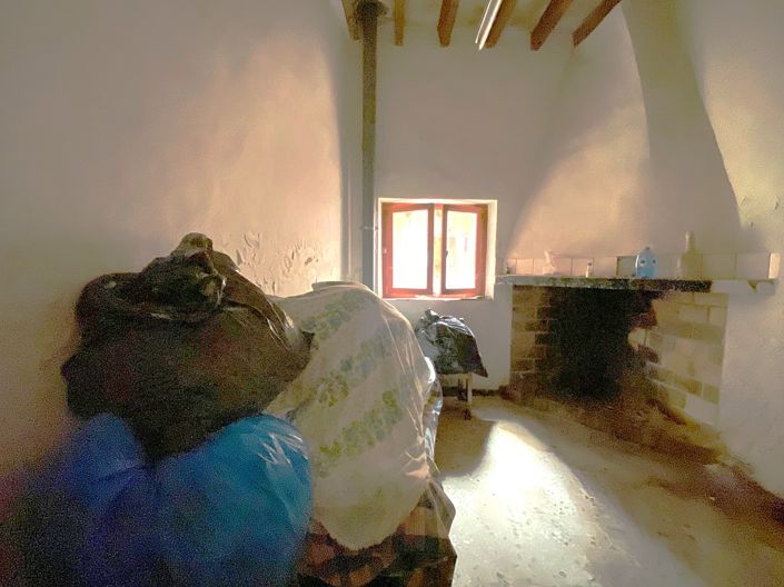 Image No.21-7 Bed Village House for sale