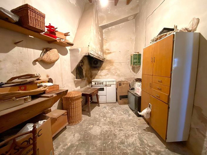 Image No.33-7 Bed Village House for sale