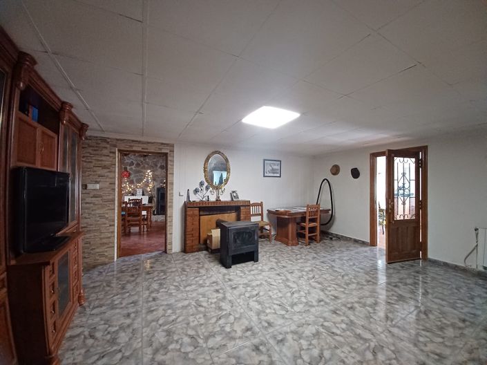 Image No.28-5 Bed Villa for sale