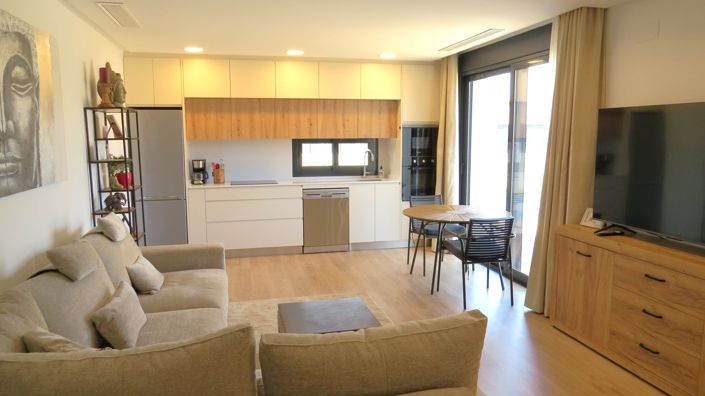 Image No.15-4 Bed Villa for sale