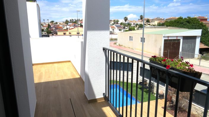 Image No.28-4 Bed Villa for sale