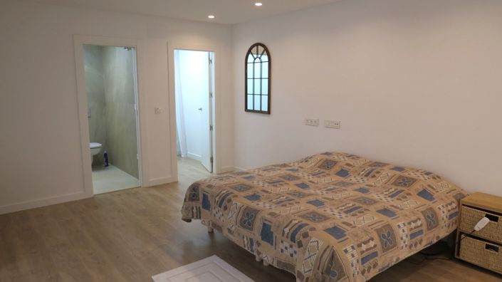 Image No.39-4 Bed Villa for sale