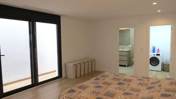 Image No.40-4 Bed Villa for sale