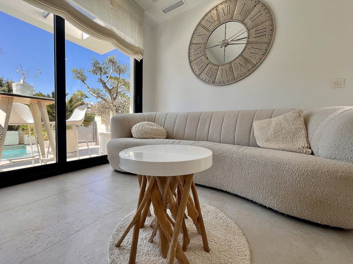 Image No.5-3 Bed Townhouse for sale