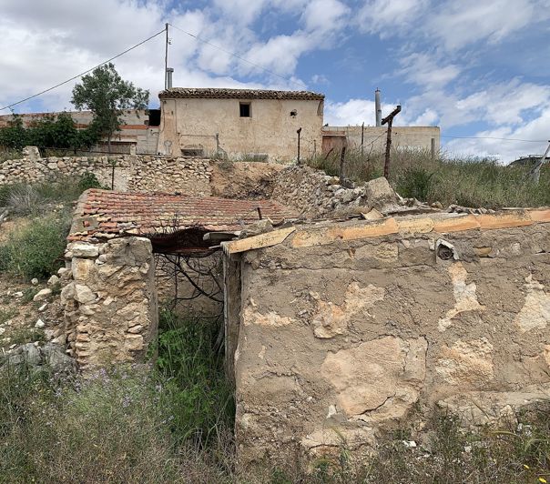 Image No.21-3 Bed Country House for sale