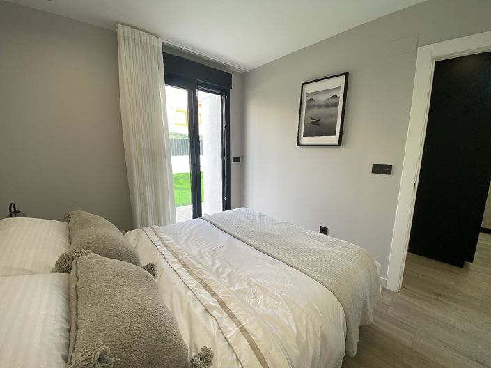 Image No.18-3 Bed Bungalow for sale