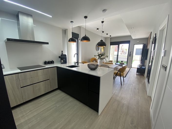 Image No.7-3 Bed Bungalow for sale