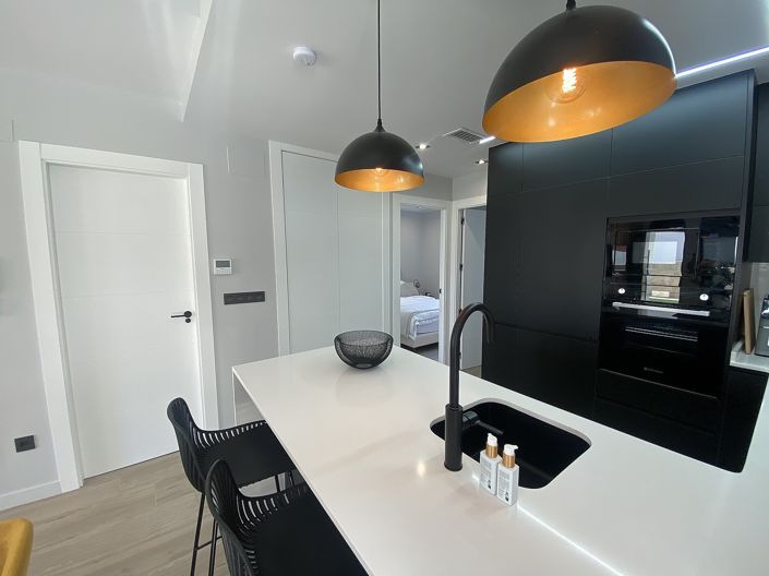 Image No.9-3 Bed Bungalow for sale