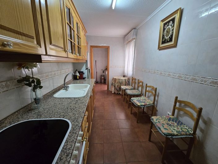 Image No.23-Appartement de 3 chambres à vendre à Sax