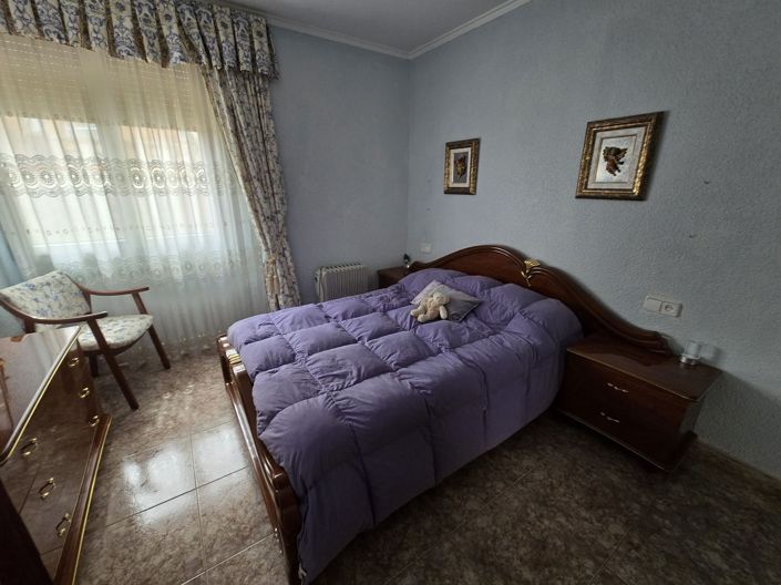 Image No.37-Appartement de 3 chambres à vendre à Sax