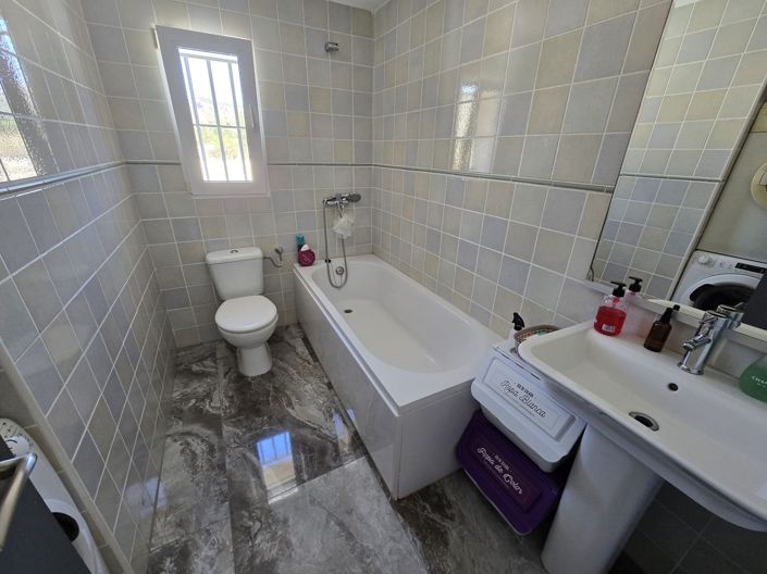 Image No.12-2 Bed Villa for sale