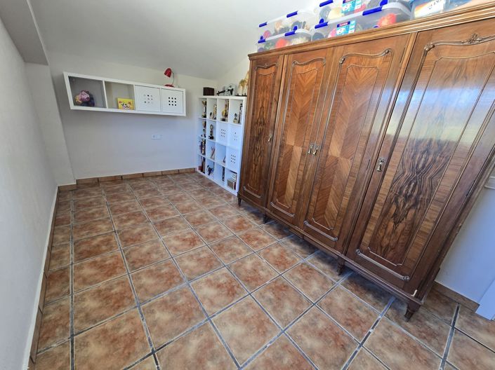 Image No.16-2 Bed Villa for sale