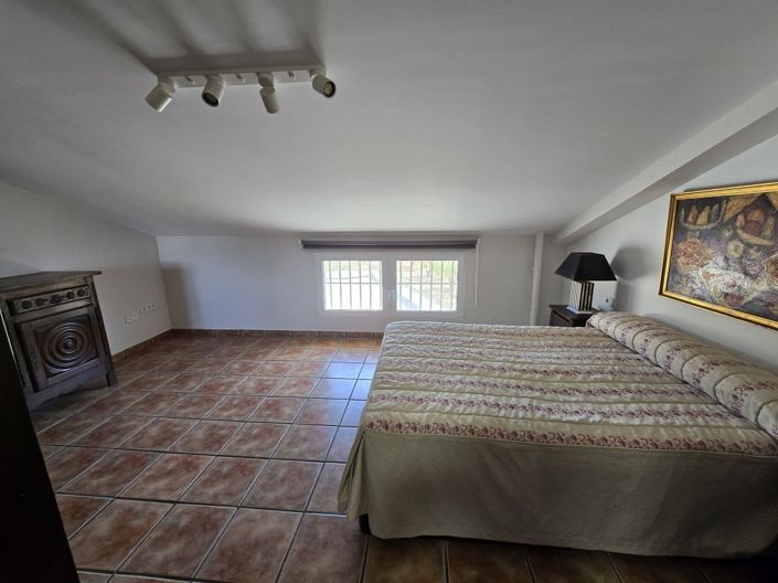 Image No.20-2 Bed Villa for sale