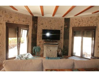 gvnd2ey83mwj0htd8i3ia