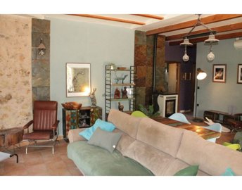 gdj7gxbyagom3iunuwfuf