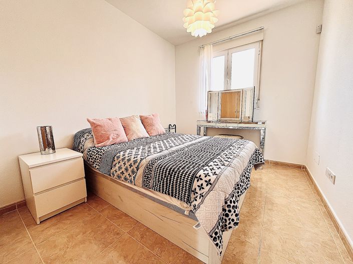 Image No.7-3 Bed Townhouse for sale