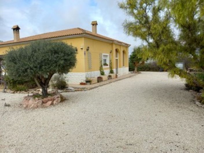 Image No.1-Villa de 4 chambres à vendre à La Romana