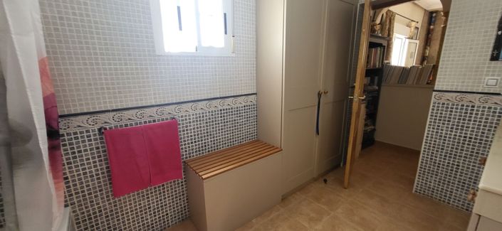 Image No.16-4 Bed Villa for sale