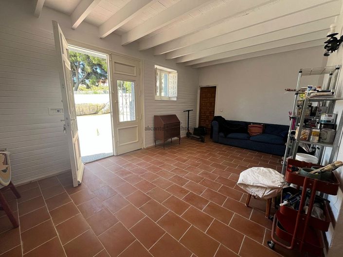 Image No.11-Maison de campagne de 12 chambres à vendre à Castalla