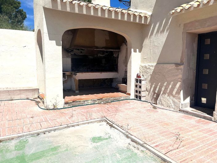 Image No.36-12 Bed Country House for sale