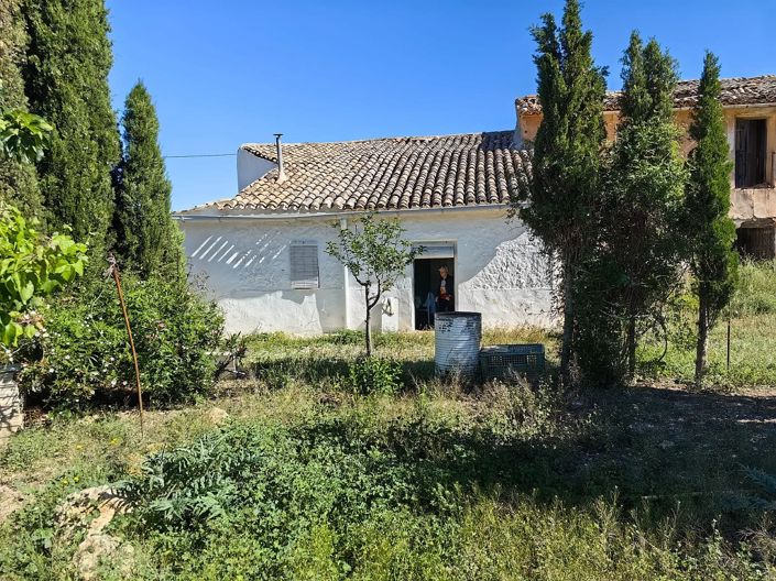 Image No.1-2 Bed Country House for sale