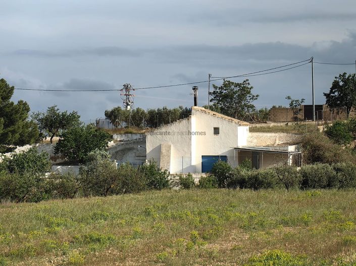 Image No.29-5 Bed House for sale