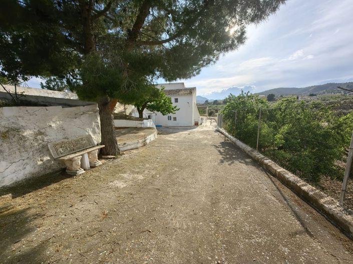 Image No.5-5 Bed House for sale