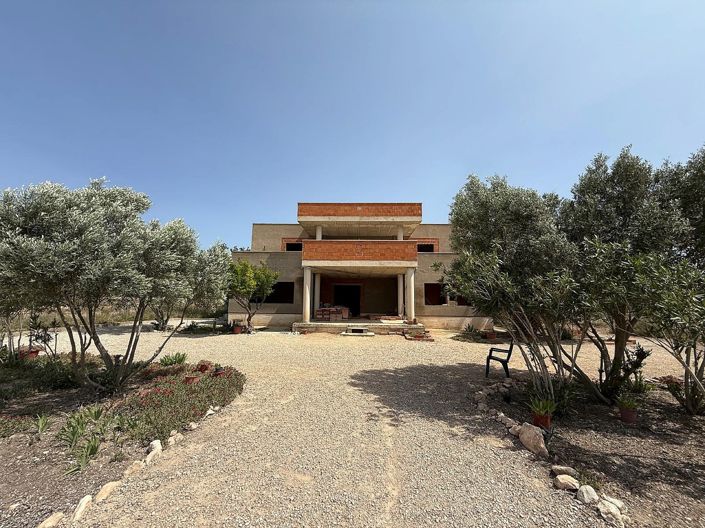 Image No.3-7 Bed Villa for sale