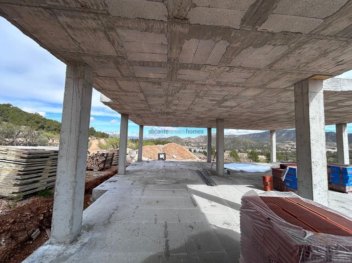 Image No.14-4 Bed Villa for sale