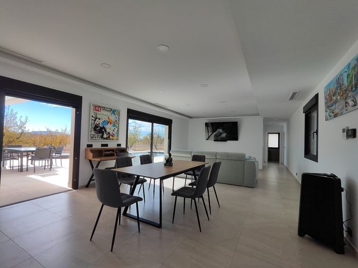 Image No.16-3 Bed Villa for sale