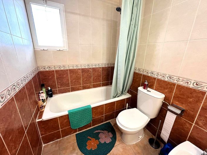 Image No.14-3 Bed Villa for sale