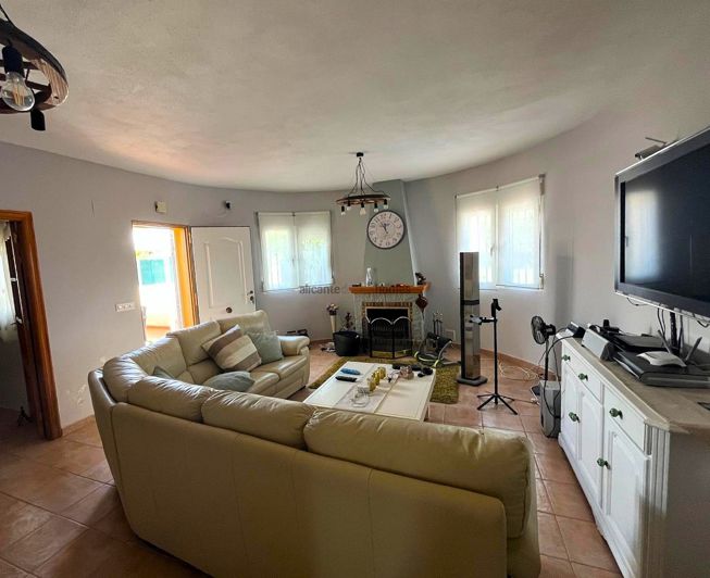 Image No.5-3 Bed Villa for sale