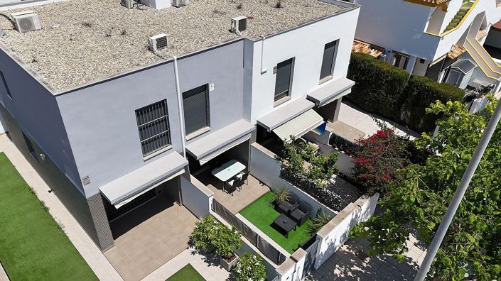 Image No.1-2 Bed Townhouse for sale