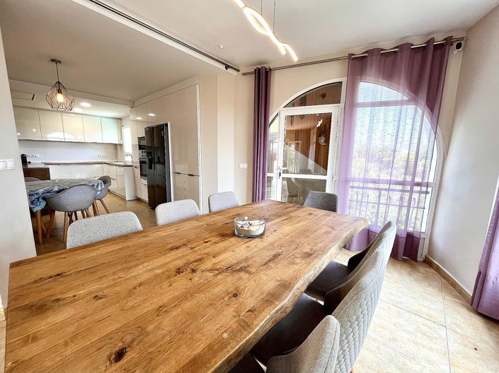 Image No.15-5 Bed Villa for sale