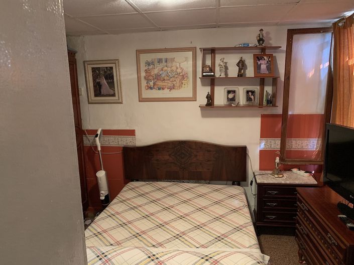 Image No.8-3 Bed Country House for sale