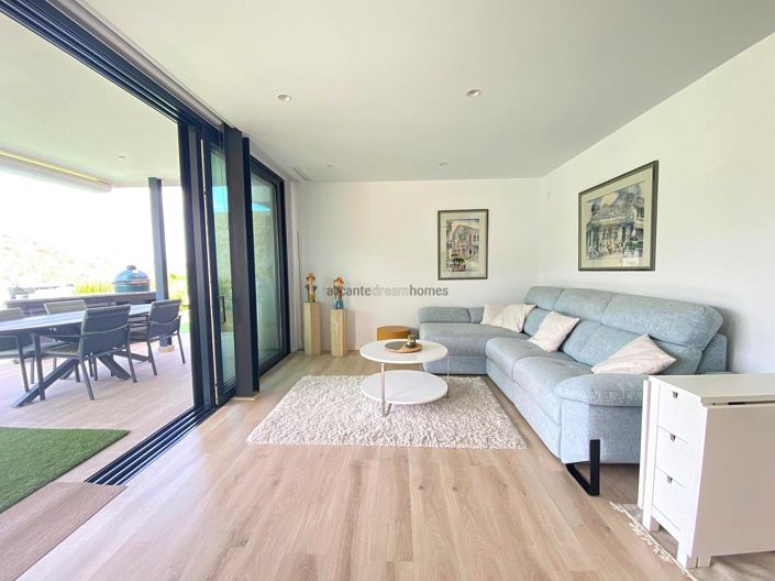 Image No.11-2 Bed Villa for sale