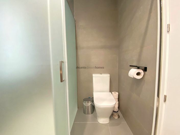 Image No.19-2 Bed Villa for sale