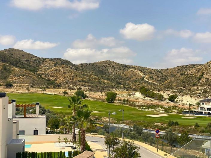 Image No.4-2 Bed Villa for sale